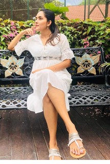 Mahima Nambiar feet photo 16