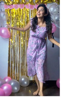 Mahima Nambiar feet photo 15