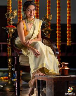 Mahima Nambiar feet photo 9