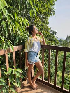 Mahima Nambiar feet photo 18