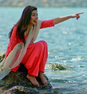 Mahira Khan feet photo thumbnail