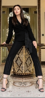 Mahira Khan feet photo thumbnail