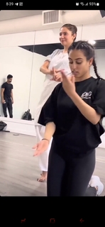 Mahira Khan feet photo thumbnail