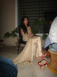 Mahira Khan feet photo thumbnail