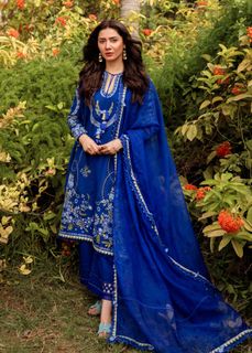 Mahira Khan feet photo 4