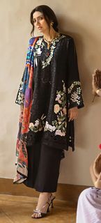 Mahira Khan feet photo 16