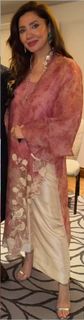 Mahira Khan feet photo 8