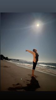 Mahnaz Afshar feet photo thumbnail