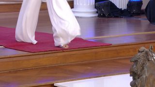 Mahnaz Afshar feet photo thumbnail
