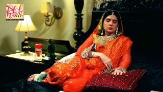 Mahnoor Baloch feet photo 1