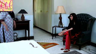 Mahnoor Baloch feet photo 14