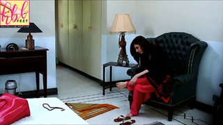 Mahnoor Baloch feet photo 12