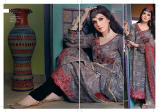 Mahnoor Baloch feet photo 19