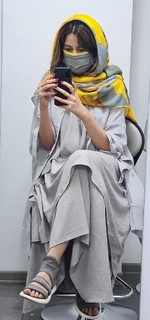 Mahoor Alvand feet photo 6