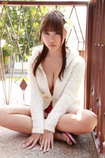 Mai Nishida feet photo 17