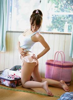 Mai Nishida feet photo 9