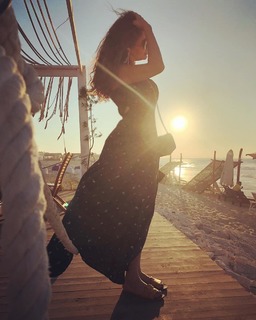 Mai Omar feet photo thumbnail