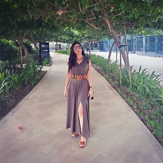 Mai Omar feet photo thumbnail