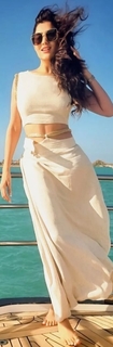 Mai Omar feet photo thumbnail
