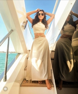 Mai Omar feet photo thumbnail