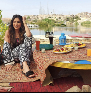Mai Omar feet photo thumbnail