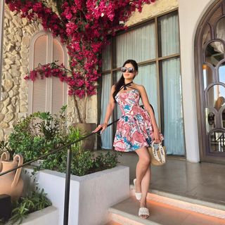 Mai Omar feet photo thumbnail