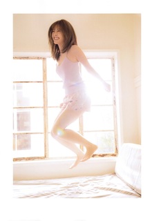 Mai Shiraishi feet photo thumbnail