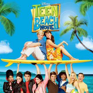 Maia Mitchell feet photo thumbnail