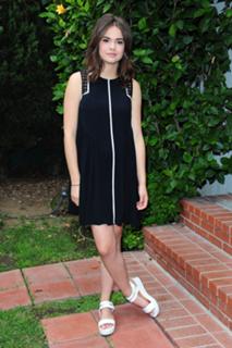 Maia Mitchell feet photo thumbnail