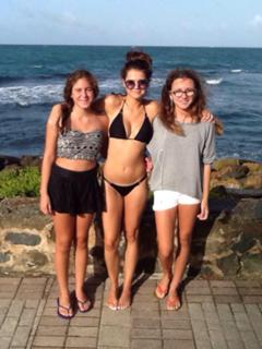 Maia Mitchell feet photo thumbnail