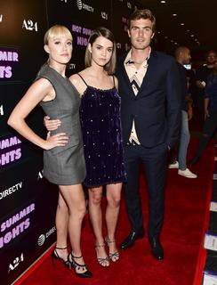 Maia Mitchell feet photo thumbnail