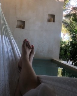 Maia Mitchell feet photo thumbnail