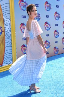 Maia Mitchell feet photo thumbnail