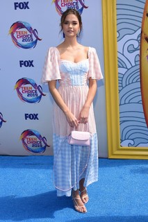 Maia Mitchell feet photo thumbnail