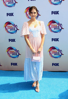 Maia Mitchell feet photo thumbnail