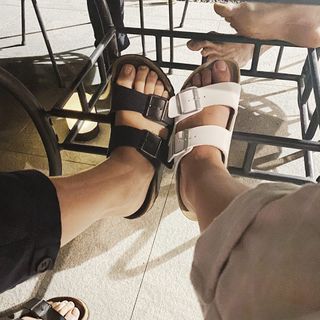 Maia Mitchell feet photo thumbnail