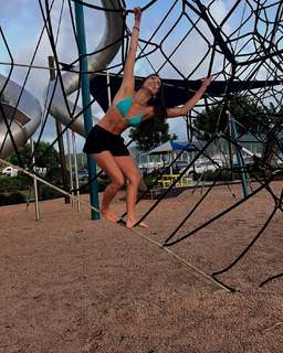 Maia Reficco feet photo 12