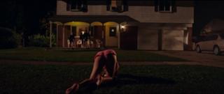 Maika Monroe feet photo thumbnail