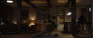 Maika Monroe feet photo thumbnail