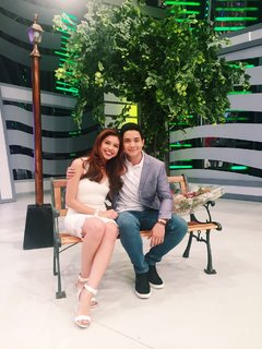 Maine Mendoza feet photo 18