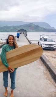 Mainei Kinimaka feet photo 20