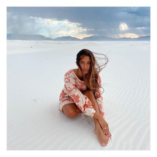 Mainei Kinimaka feet photo 18