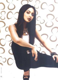 Mais Hamdan feet photo 10