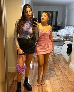 Maisa feet photo thumbnail