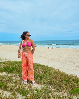 Maisa feet photo thumbnail