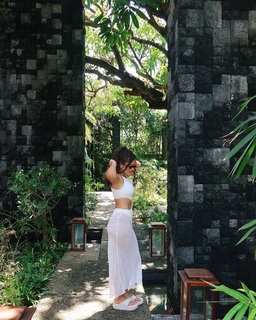 Maisa feet photo thumbnail