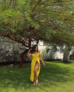 Maisa feet photo thumbnail