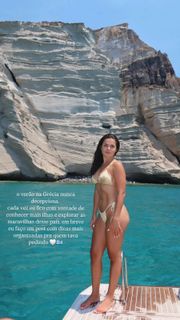 Maisa feet photo thumbnail