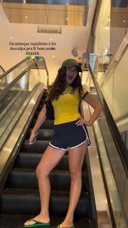 Maisa feet photo 12