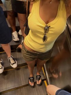 Maisa feet photo 8